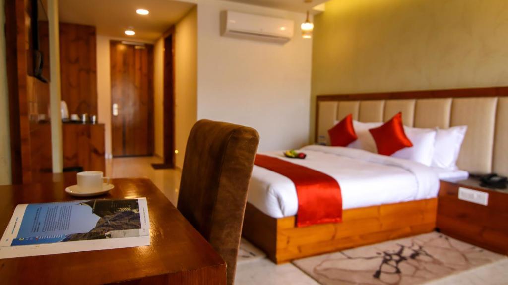 Golden Fern Resort Shimla Luaran gambar