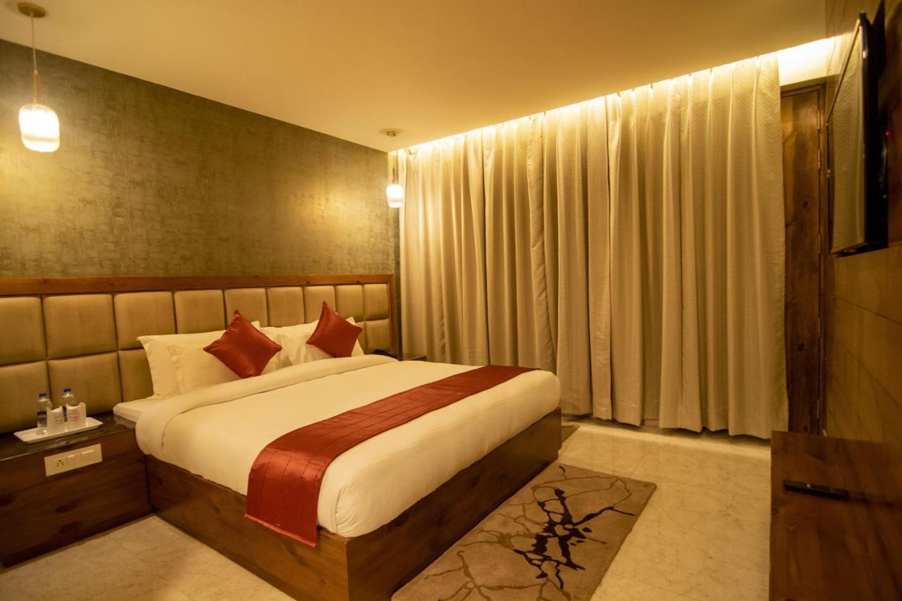 Golden Fern Resort Shimla Luaran gambar