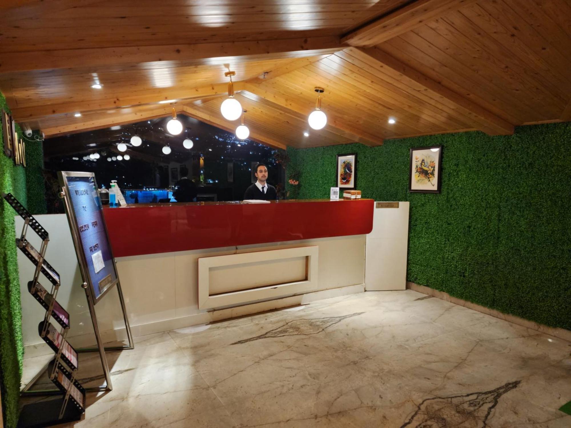 Golden Fern Resort Shimla Luaran gambar