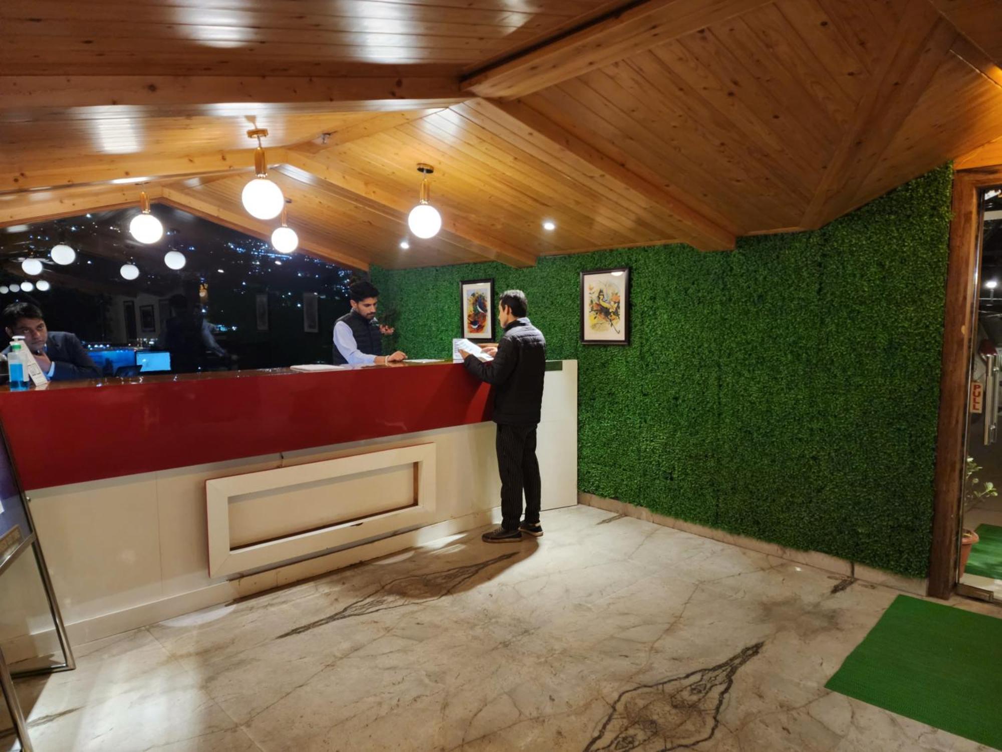 Golden Fern Resort Shimla Luaran gambar