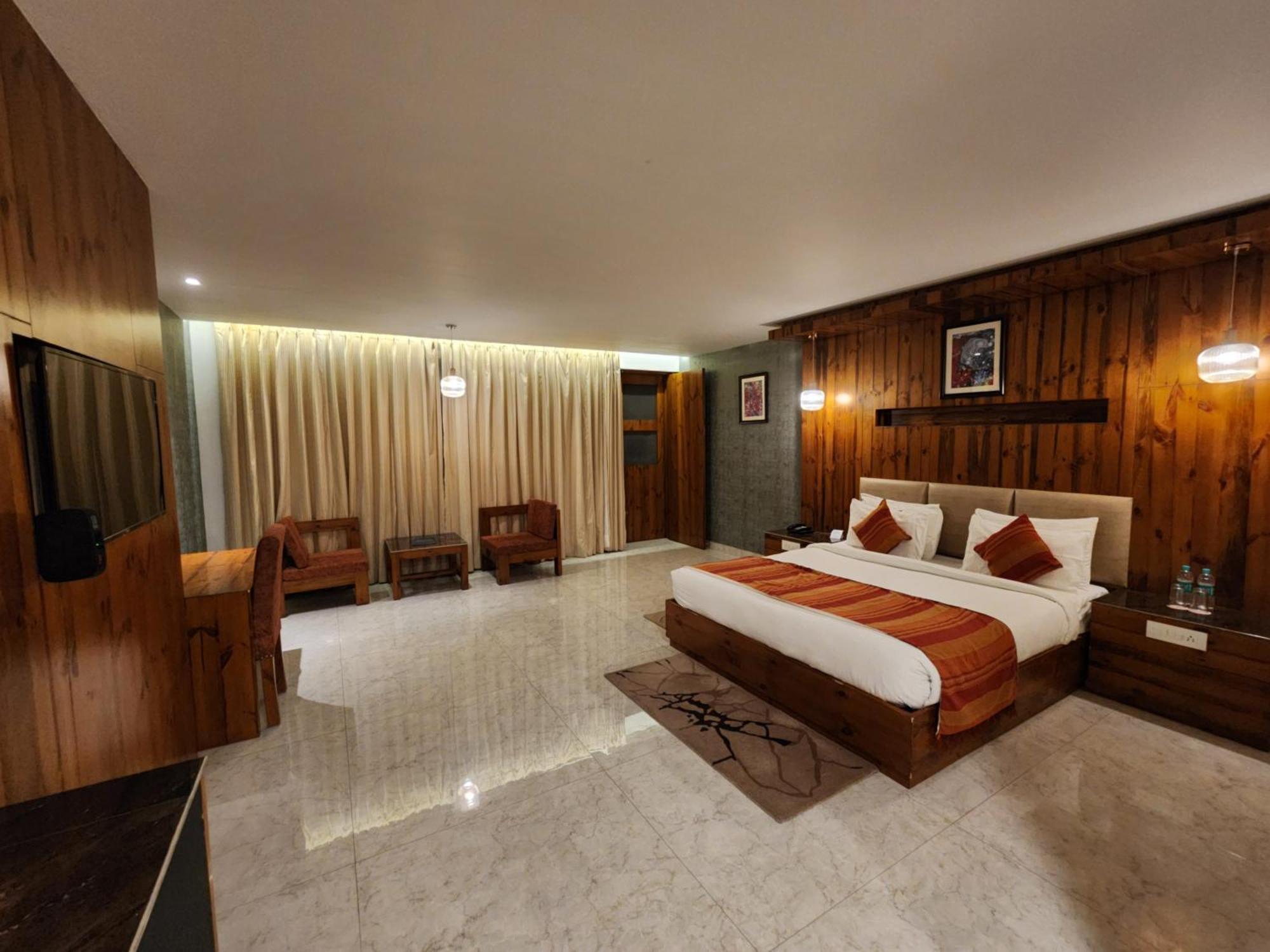 Golden Fern Resort Shimla Luaran gambar