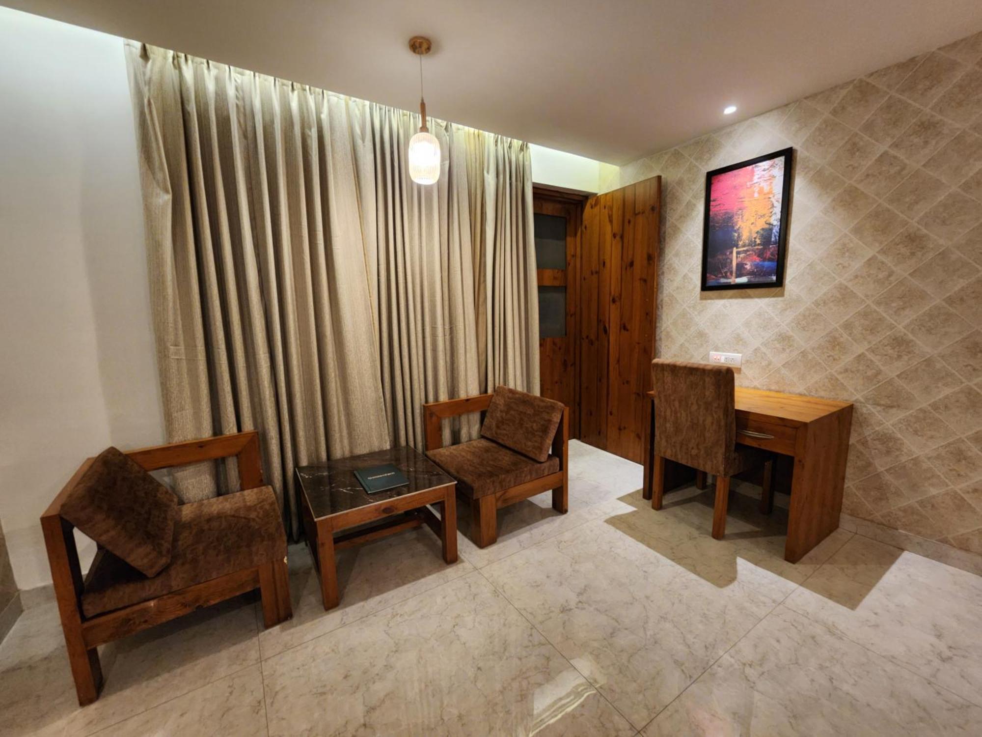 Golden Fern Resort Shimla Luaran gambar